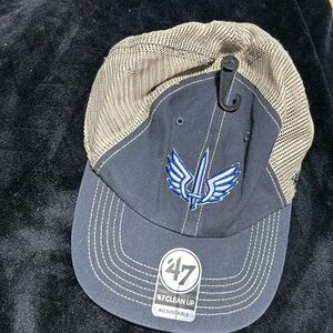 listing-status-banner